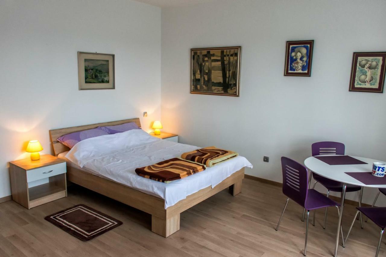 Apartmani Borko Загреб Екстер'єр фото